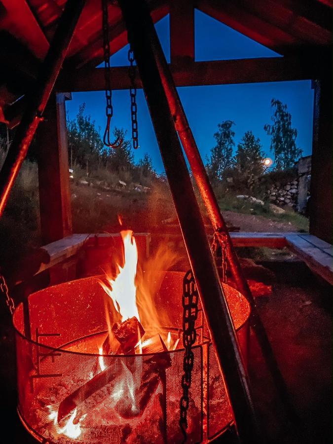 Breiva Gjestegaard Og Glamping เบอ ภายนอก รูปภาพ